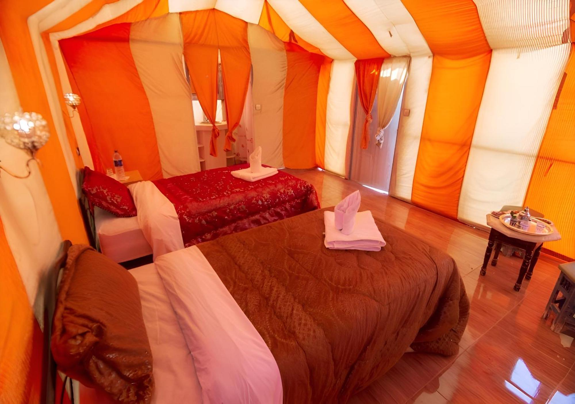 Merzouga Lovely Luxury Camp Eksteriør bilde