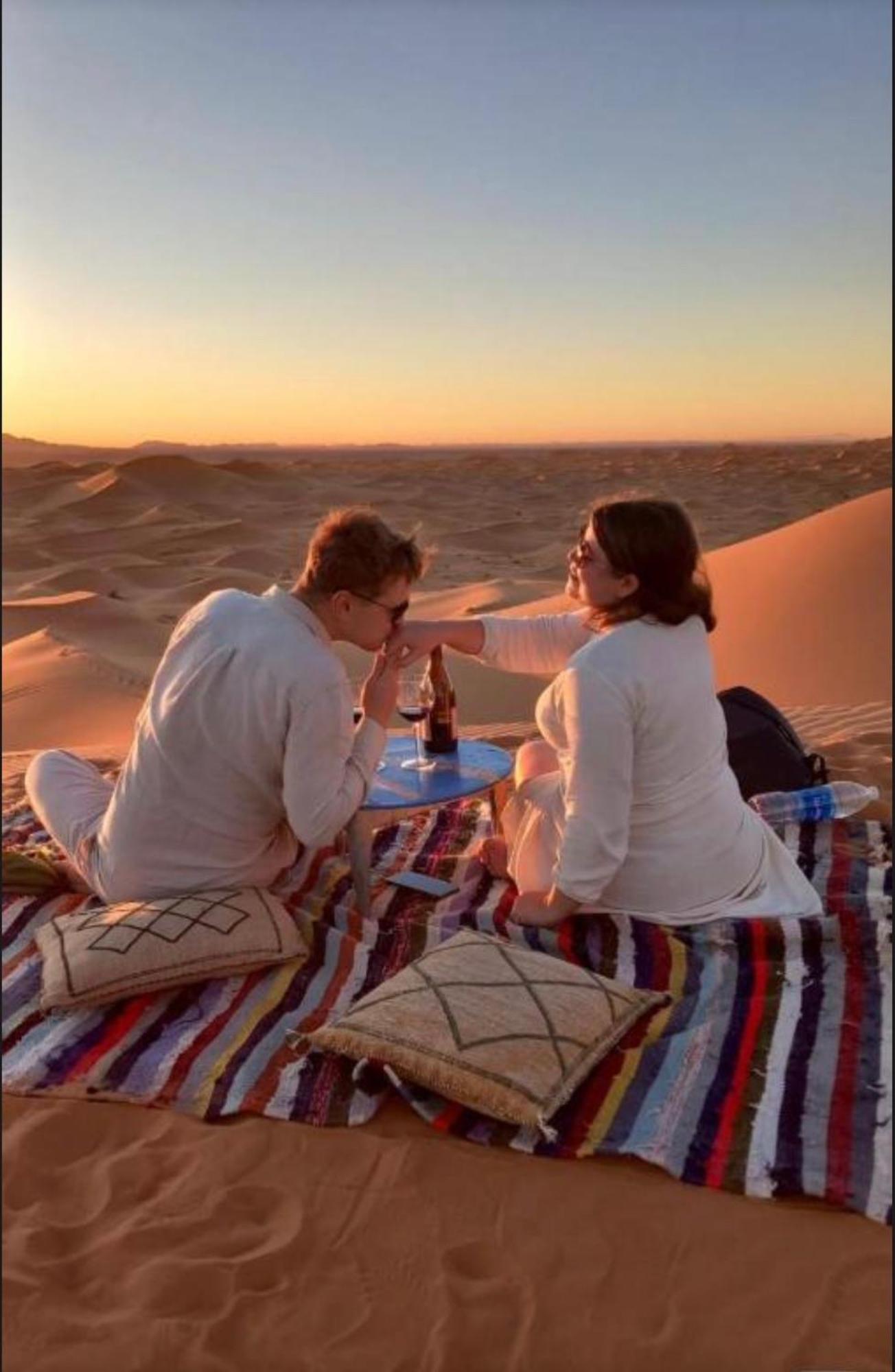 Merzouga Lovely Luxury Camp Eksteriør bilde